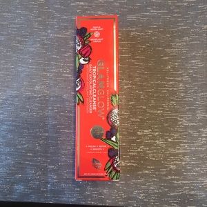 Glamglow Tropicleanse Exfoliating Cleanser